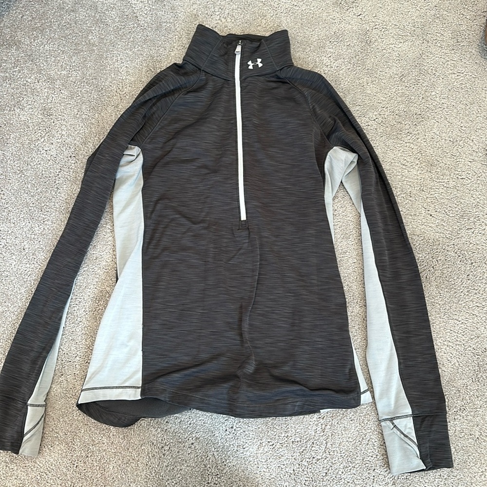 UNDER ARMOUR - Long Sleeve 1/4 Zip - S